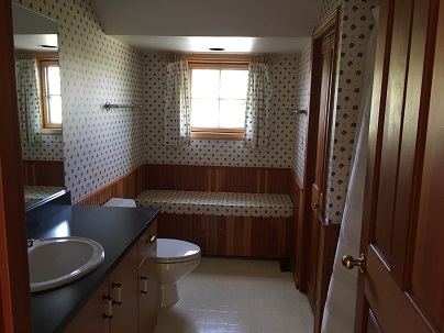 Upstairs bathroom
